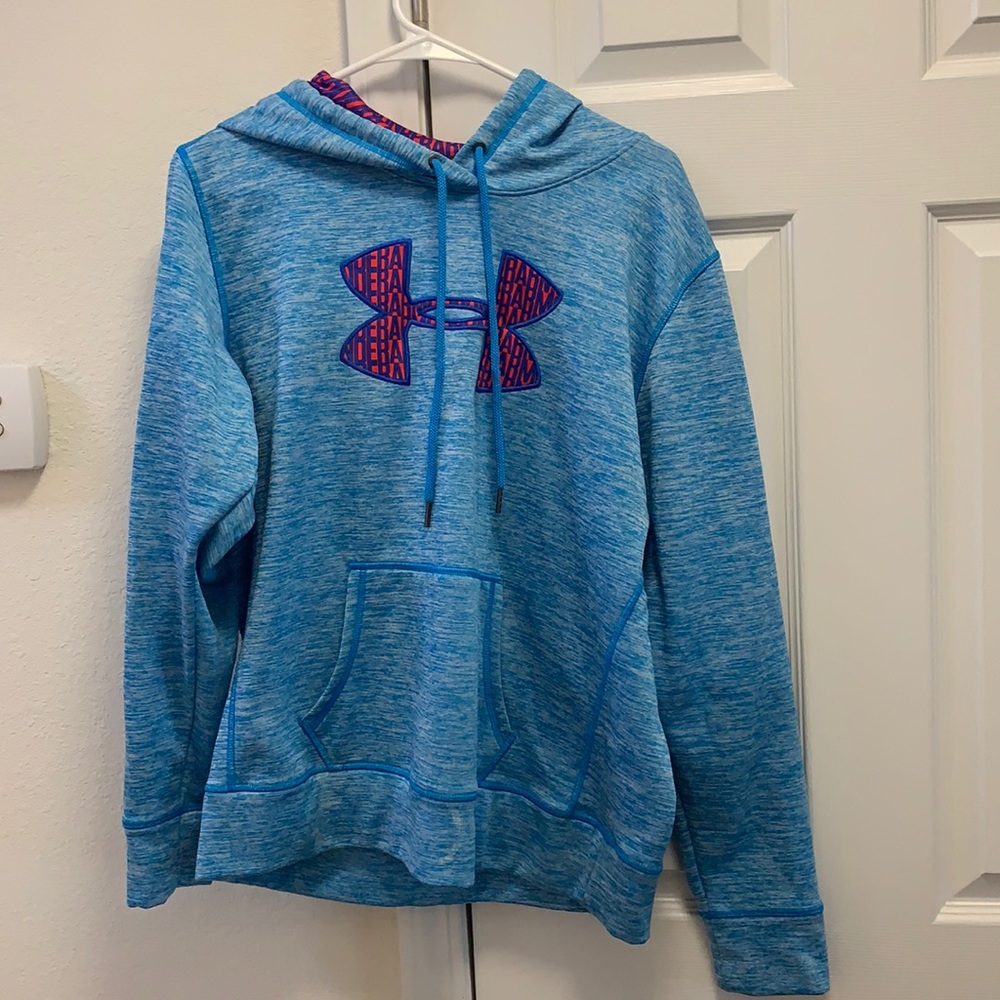 Under Armour Women’s sweatshirt